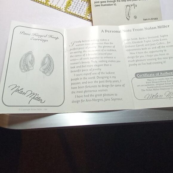 Vintage Nolan Miller pierced earrings - Picture 4 of 4